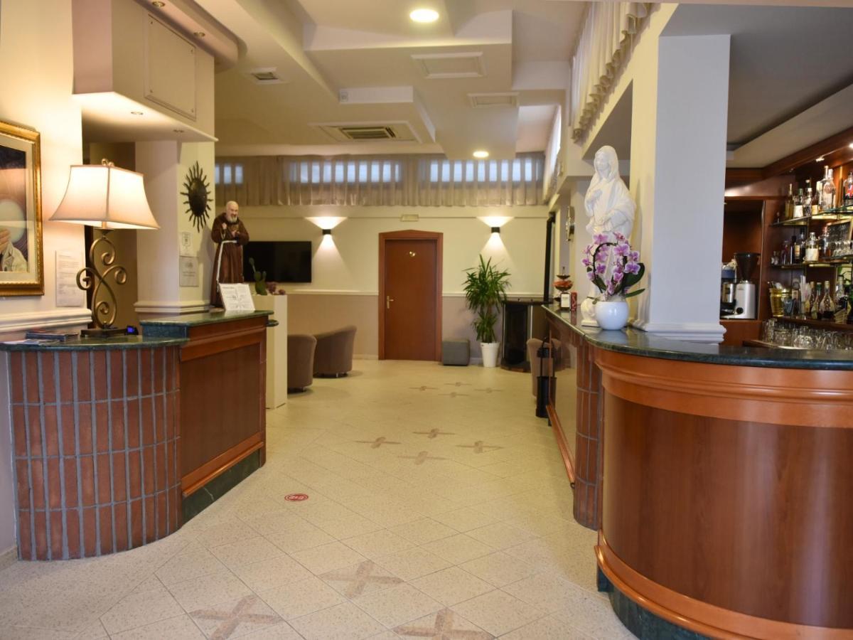 Hotel E Appartamenti La Solaria San Giovanni Rotondo Ngoại thất bức ảnh