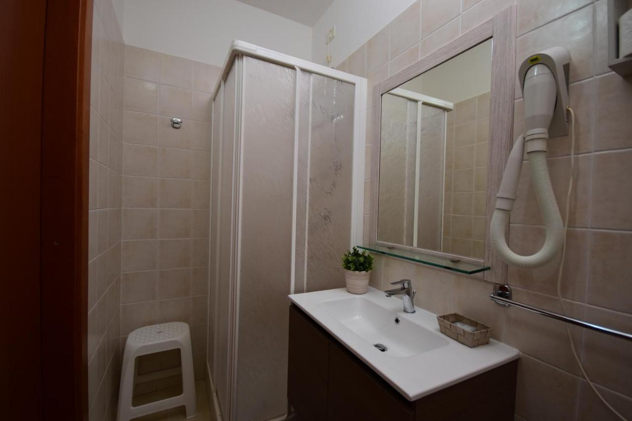 Hotel E Appartamenti La Solaria San Giovanni Rotondo Ngoại thất bức ảnh